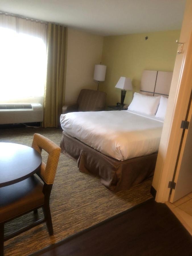 Candlewood Suites Owasso By Ihg Exterior foto