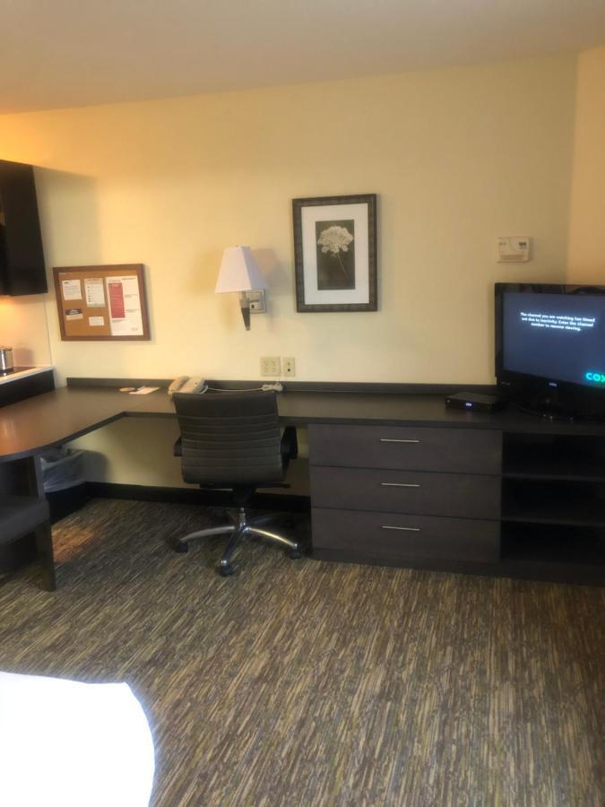 Candlewood Suites Owasso By Ihg Exterior foto