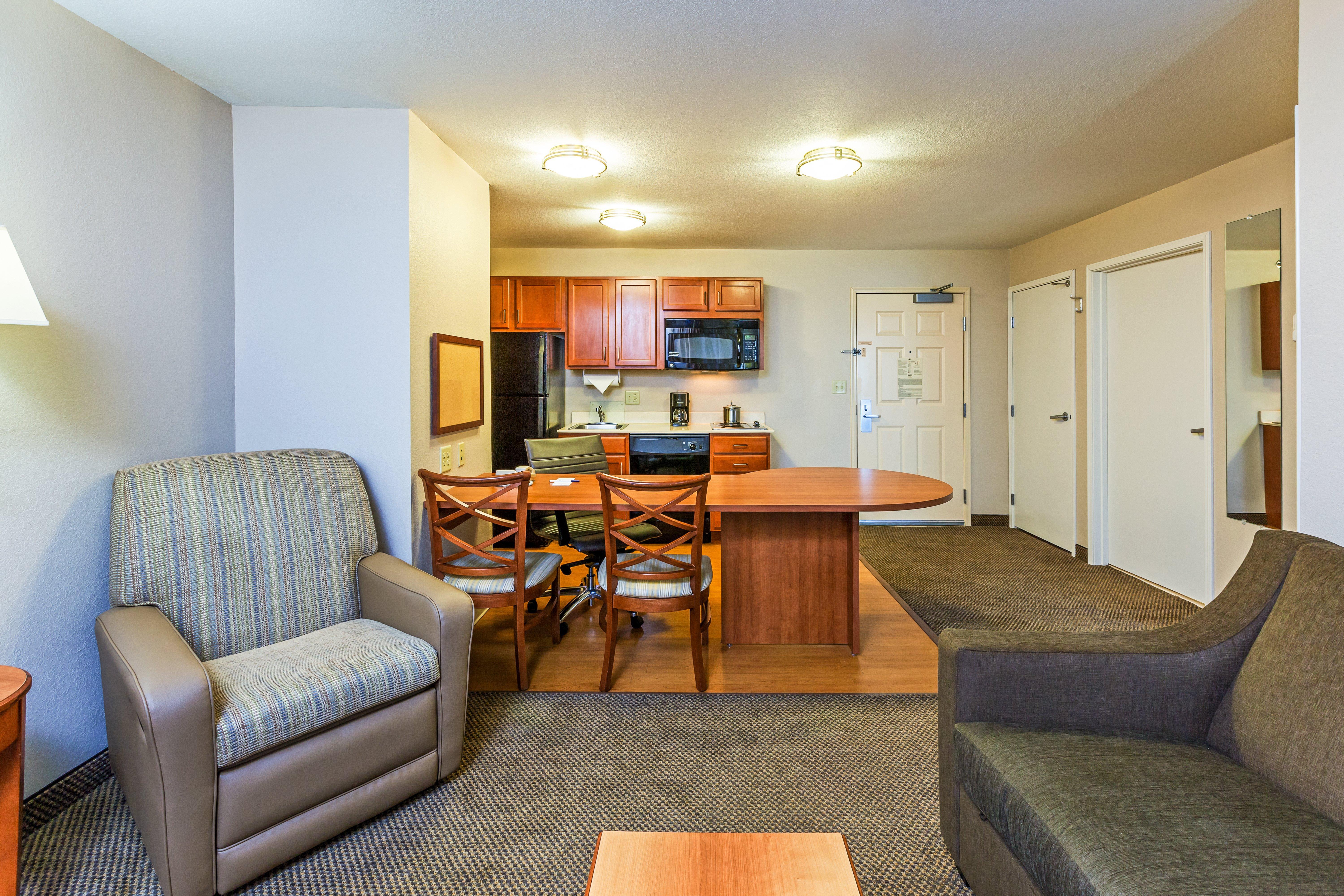 Candlewood Suites Owasso By Ihg Exterior foto