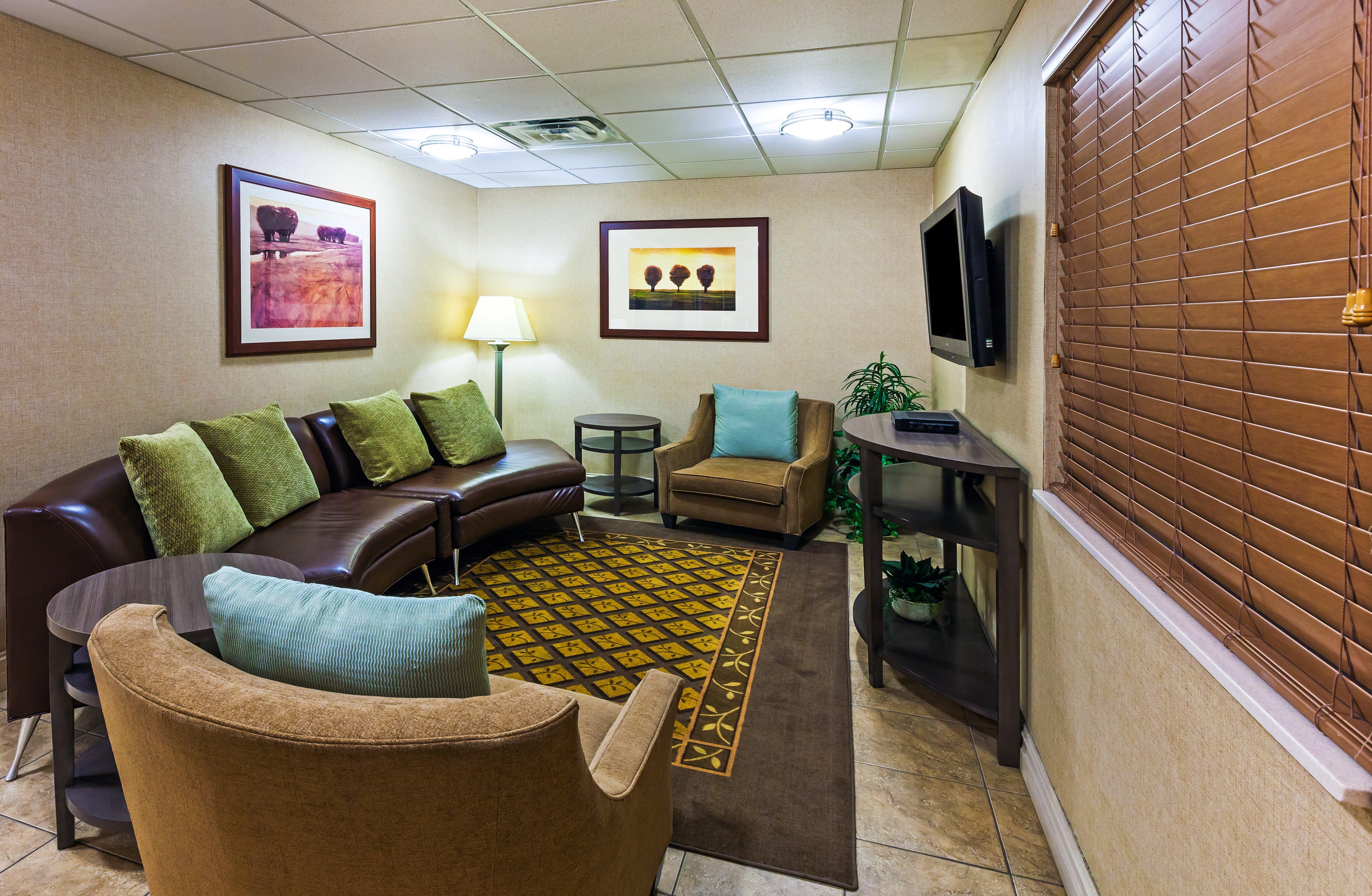 Candlewood Suites Owasso By Ihg Exterior foto